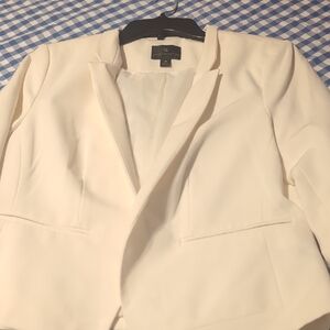 Worthington Women's White Blazer